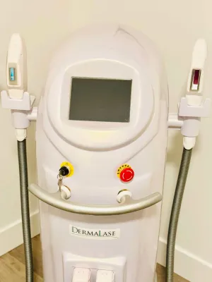 The laser and IPL system standing in the treatment room